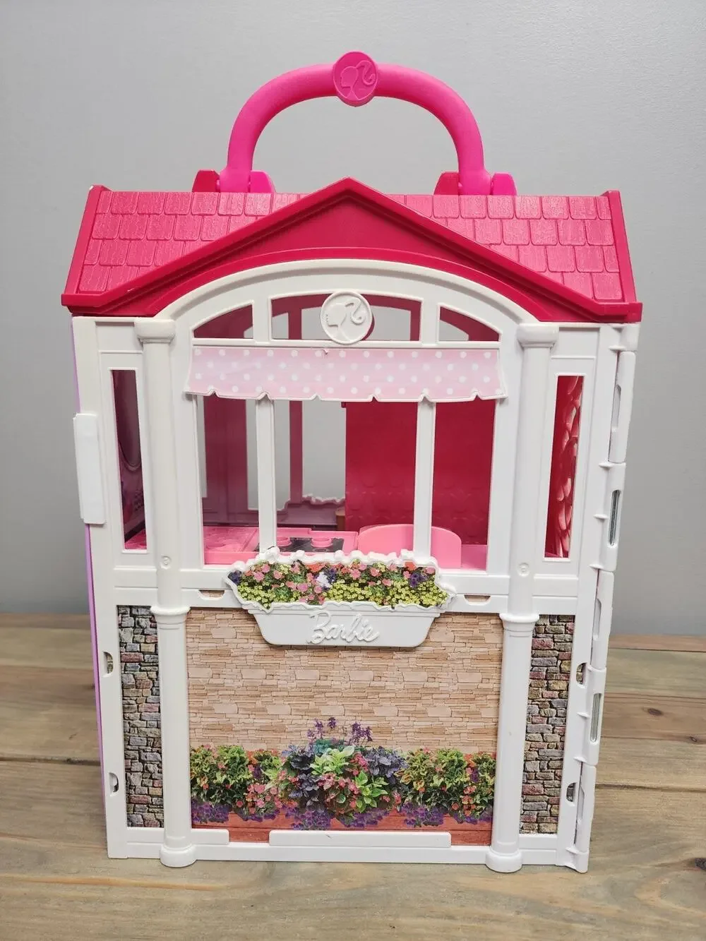 Barbie Glam Getaway Fold N Go House Play Set Mattel 2014 Portable Dollhouse